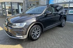 Volkswagen Tiguan 1.4 TSI 125 pk Connected Series | Sensoren V & A | Bluetooth | Trekhaak |