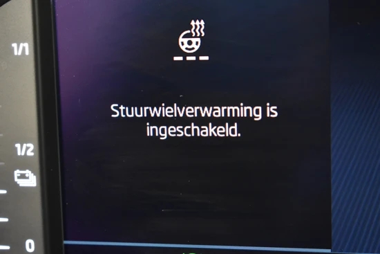 Škoda Octavia Combi 1.4 TSI iV PHEV Style 204pk | Adaptief cruise control | Navigatie | Dodehoekdetectie | Elektrische stoelen met geheugen |