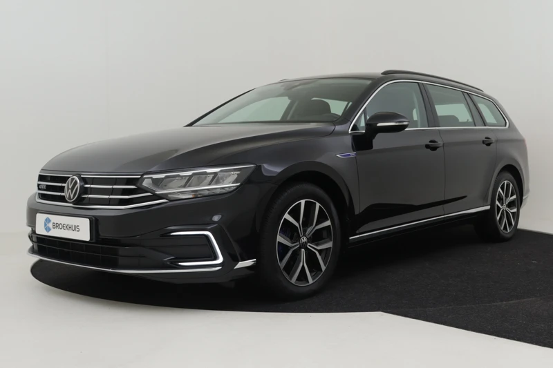 Volkswagen Passat Variant 1.4 TSI PHEV GTE Business 218pk | Adaptief cruise control | Navigatie | App connect | DAB radio | Stoelverwarming | Came