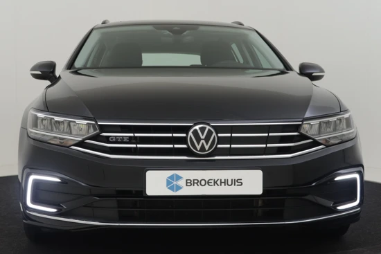 Volkswagen Passat Variant 1.4 TSI PHEV GTE Business 218pk | Adaptief cruise control | Navigatie | App connect | DAB radio | Stoelverwarming | Came