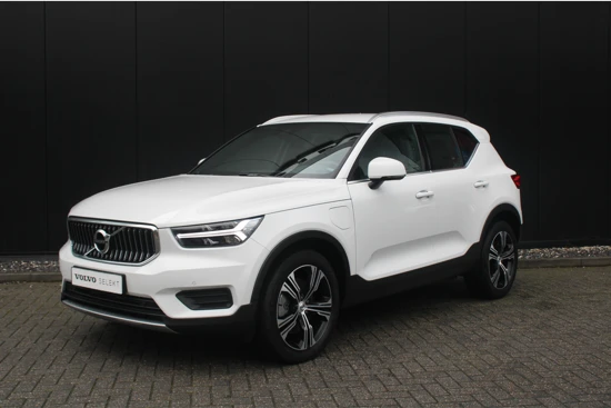 Volvo XC40 T4 Recharge Inscription | Adaptieve cruise | Camera | BLIS | Keyless | DAB | Winter-pack