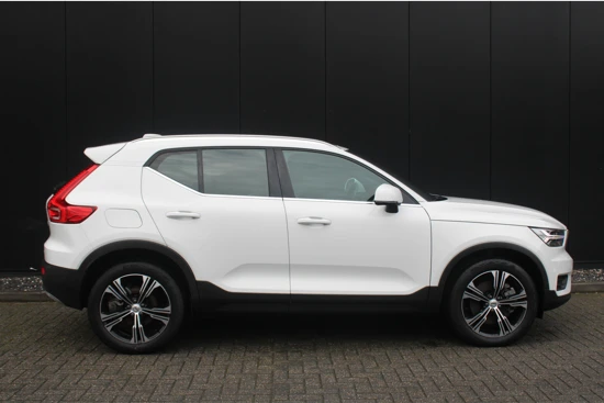 Volvo XC40 T4 Recharge Inscription | Adaptieve cruise | Camera | BLIS | Keyless | DAB | Winter-pack