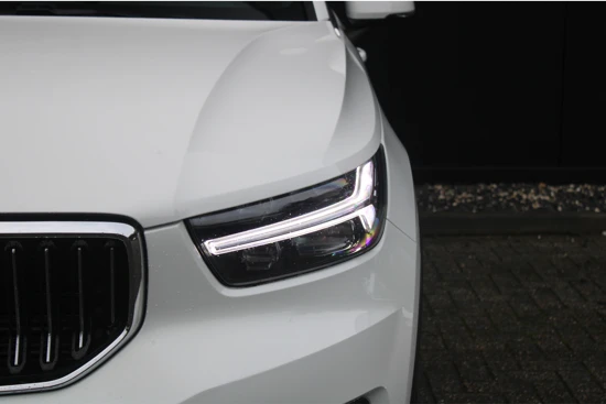 Volvo XC40 T4 Recharge Inscription | Adaptieve cruise | Camera | BLIS | Keyless | DAB | Winter-pack