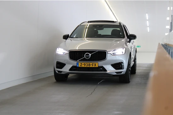 Volvo XC60 T8 390PK Twin Engine AWD R-Design | Full Opt! | Luchtv | B&W Audio | HUD | Trekhaak | 360º view