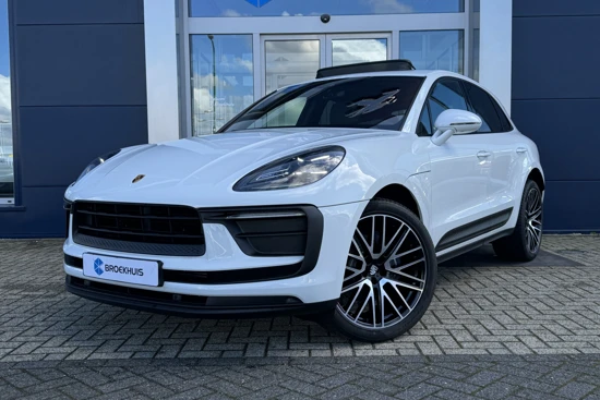 Porsche Macan 2.0 T | Schuif/kantel dak | Camera | PDC V/A | Stoelverwarming V/A | Leder | Elektr. stoelen + Memory