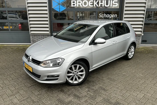 Volkswagen Golf 1.2 TSI 110 pk Highline 7-DSG | Trekhaak | Achteruitrijcamera | Navigatie | Apple Carplay/Android|