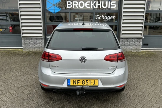 Volkswagen Golf 1.2 TSI 110 pk Highline 7-DSG | Trekhaak | Achteruitrijcamera | Navigatie | Apple Carplay/Android|