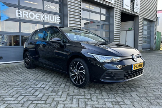 Volkswagen Golf 1.0 eTSI 110 pk Life 7-DSG | Navigatie by app | Achteruitrijcamera | Cruise control adaptief |