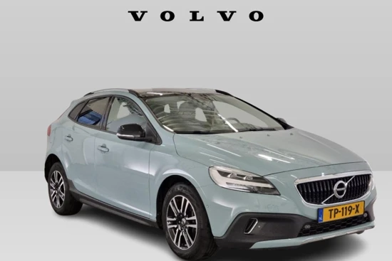 Volvo V40 Cross Country T3 Polar+ Luxury #AmazonBlue!! #Panorama #Keyless #Harman/Kardon #Uniek!!