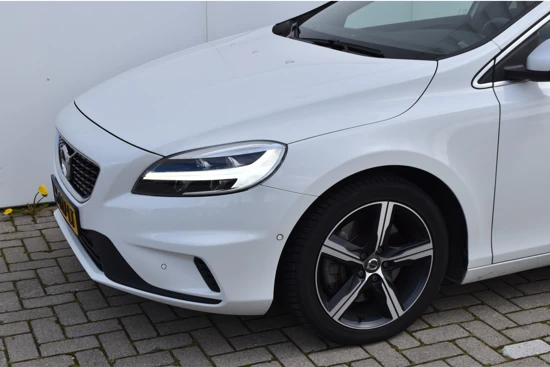 Volvo V40 T3 R-Design 2020! #Panodak #FullLED #Standkachel #HarmanKardon