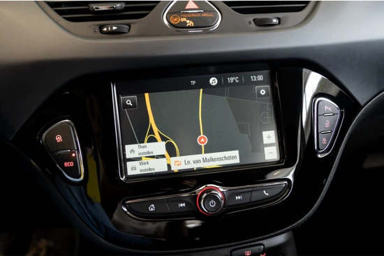 Opel Corsa 1.0 Turbo Edition | Navigatie | Parkeersensoren | Apple Carplay & Android auto | Lichtmetaal |