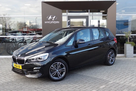 BMW 2 Serie Active Tourer 218i Executive | AUTOMAAT | HEAD-UP-DISPLAY | ELEKTRISCHE ACHTERKLEP