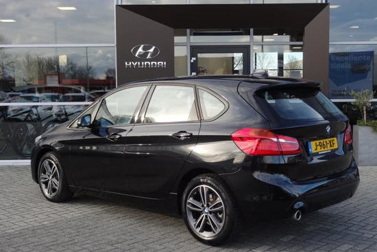 BMW 2 Serie Active Tourer 218i Executive | AUTOMAAT | HEAD-UP-DISPLAY | ELEKTRISCHE ACHTERKLEP