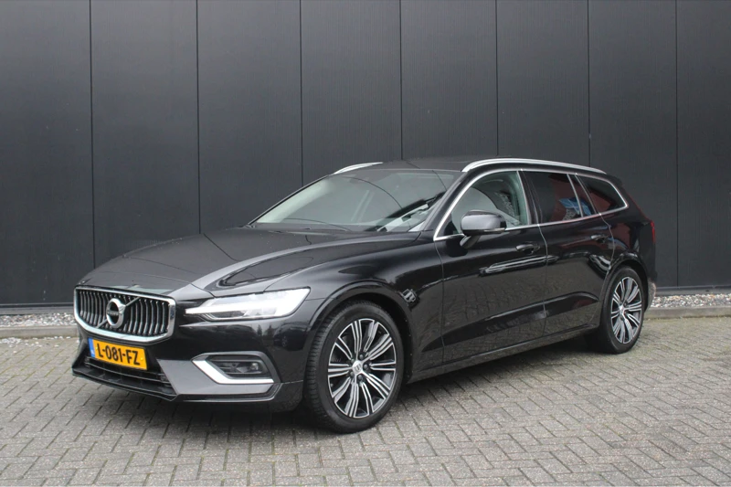 Volvo V60 B3 GT Inscription | Panoramadak | Camera | Keyless | Adaptieve cruise | Trekhaak | Harman Kardon | BLIS