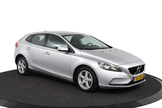 Volvo V40 T2 Kinetic | Climate Control | High Performance Audio | Cruise Control | Parkeersensoren achterzijde |