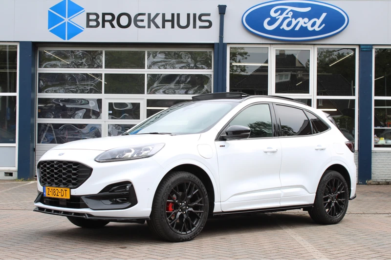 Ford Kuga 2.5 PHEV ST-LINE X | VOL! | BLACK PACK | AGR-STOELEN | PANO DAK | 20'' LMV | MAXTON DESIGN KIT | ADAPTIVE CRUISE |