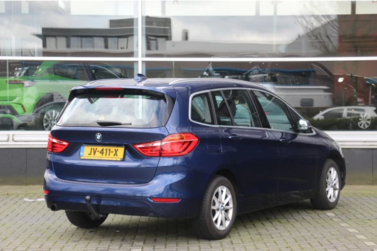 BMW 2 Serie Gran Tourer 218-i Grand Tourer | 7 persoons | Navigatie | Trekhaak | LED |