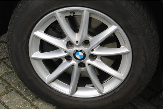 BMW 2 Serie Gran Tourer 218-i Grand Tourer | 7 persoons | Navigatie | Trekhaak | LED |