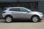 Opel Grandland X 1.2 Turbo AUTOMAAT Business Executive, NAVIGATIE, PARKEERSENSOREN, LICHTMETALEN VELGEN