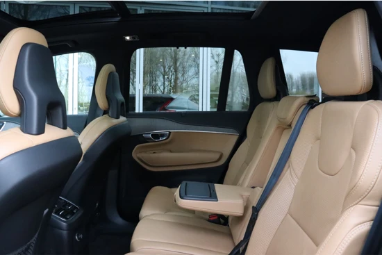 Volvo XC90 T8 AWD Recharge Inscription | 360° Camera | Head-Up Display | Stoelventilatie | Stoelmassage | Standkachel met Volvo On Call App