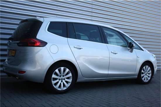 Opel Zafira TOURER 1.6 TURBO 200PK INNOVATION+ / NAVI / CLIMA / FULL-LED / PDC / 17" LMV / CAMERA / PANO. DAK / AFN. TREKHAAK / 1650KG TREKG