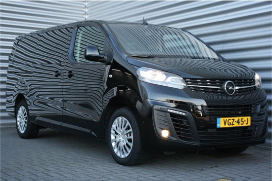 Opel Vivaro 2.0 CDTI 180PK L3H1 DC INNOVATION AUTOMAAT / NAVI / CLIMA / LED / PDC / CAMERA / TREKHAAK / 1E EIGENAAR / NIEUWSTAAT !!