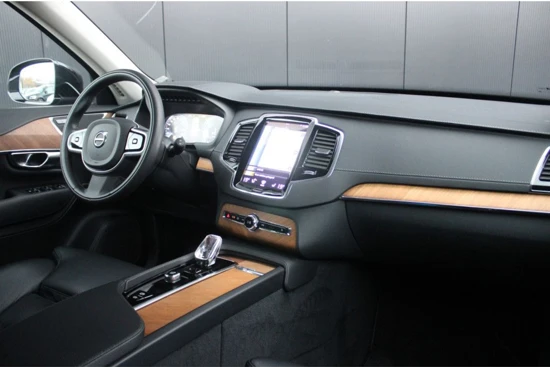 Volvo XC90 T8 Recharge AWD Inscription | Long Range | 20'' | Panoramadak | Harman Kardon | Trekhaak | 360 camera | Full LED