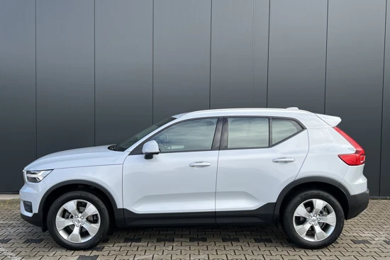 Volvo XC40 T3 Business Pro | Elektrische Achterklep | Keyless Entry | Navigatie | CarPlay Android/Auto | DAB |