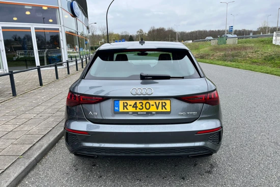 Audi A3 Sportback 30 TFSI S edition | Virtual Cockpit | Adapt. Cruise | Black optiek | 18''