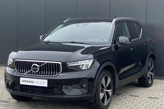 Volvo XC40 T4 Recharge Plus Bright | Leder | Trekhaak | Elektrische Voorstoelen | BLIS | DAB | Adaptive Cruise