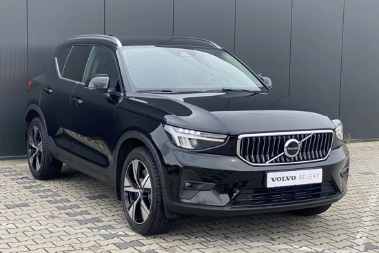 Volvo XC40 T4 Recharge Plus Bright | Leder | Trekhaak | Elektrische Voorstoelen | BLIS | DAB | Adaptive Cruise