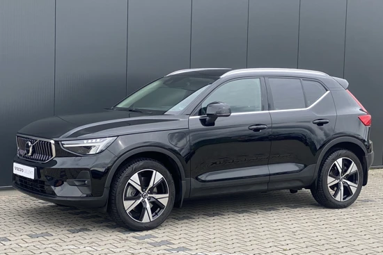 Volvo XC40 T4 Recharge Plus Bright | Leder | Trekhaak | Elektrische Voorstoelen | BLIS | DAB | Adaptive Cruise