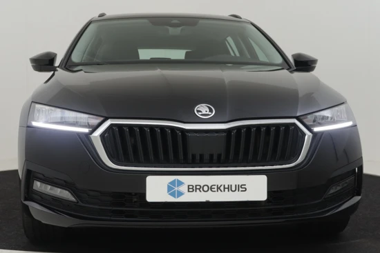 Škoda Octavia Combi 1.4 TSI 204pk iV PHEV Business Edition | Cruise control | Navigatie via app | Led koplampen | Keyless | DAB radio | Parkee