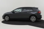 Volkswagen Golf 1.4 eHybrid Style 204pk | Adaptief cruise control | Navigatie | Led koplampen | Elektrische bestuurdersstoel met geheugen | Park