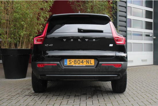 Volvo XC40 T4 Recharge Plus Dark | Harman/Kardon | Adaptive Cruise | All-Season banden | Camera | Dodehoeksensoren