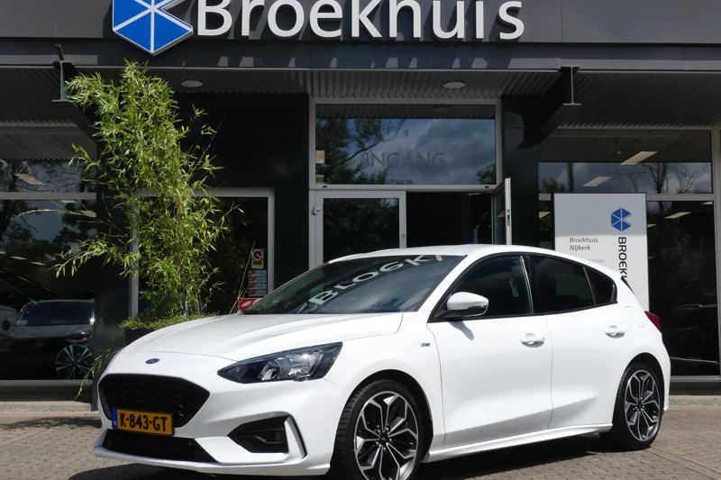 Ford Focus 1.0 EcoBoost 125PK ST-Line Business | STOEL+STUUR+VOORRUITVERWARMING | 18" LMV | NAVI |