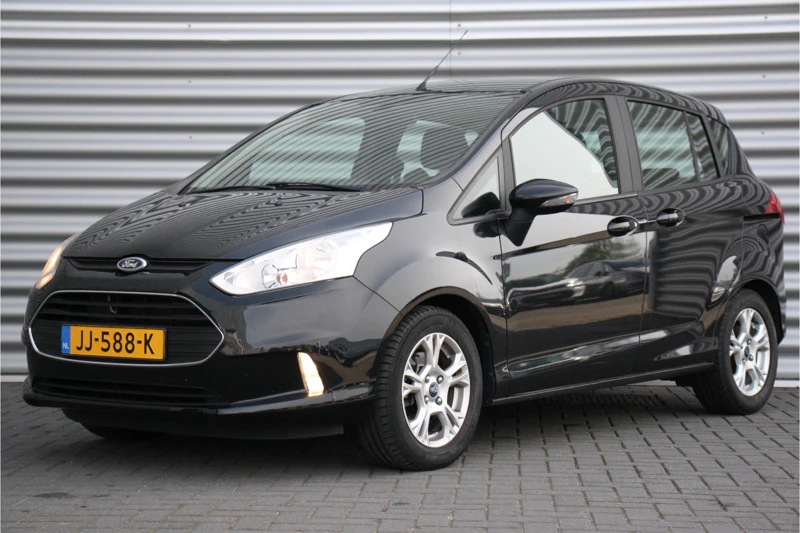 Ford B-MAX 1.0 ECOBOOST 100PK STYLE / NAVI / AIRCO / LED / PDC / 15" LMV / TREKHAAK / BLUETOOTH / 1E EIGENAAR / NIEUWSTAAT !!