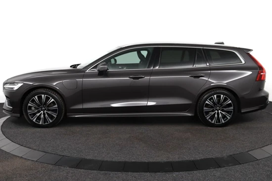 Volvo V60 2.0 T6 Recharge AWD Plus Bright Long Range | Stoel & stuurwielverwarming | Semi elektrische trekhaak | Adaptieve cruise control