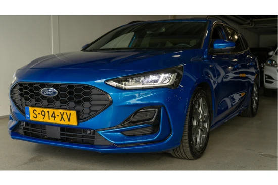 Ford Focus Wagon 1.0 EcoBoost Hybrid ST Line