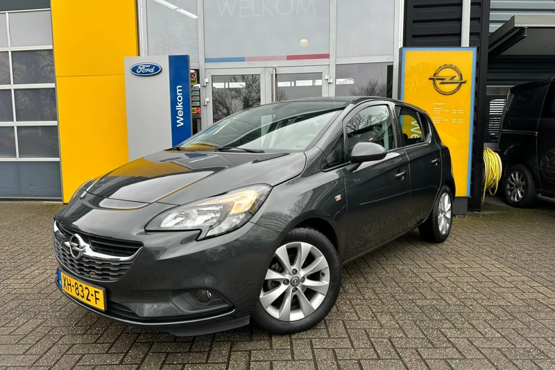 Opel Corsa 1.4 90 PK FAVOURITE+ | NAVIGATIE| CRUISE CONTROL| AIRCO| DAB| MISTLAMPEN