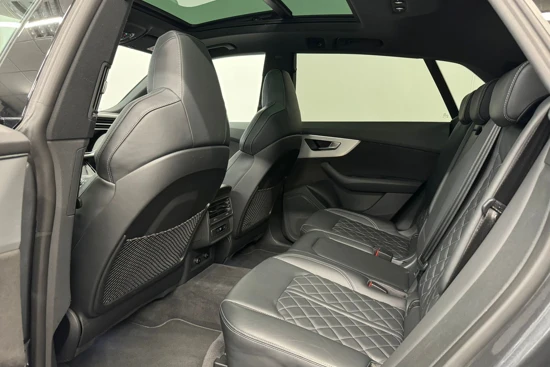 Audi Q8 60 TFSI e quattro Pro Line S Competition | Panoramadak | Valcona leder | Elekt. Stoelen | Stoelverwarming | Trekhaak | 22" wiele