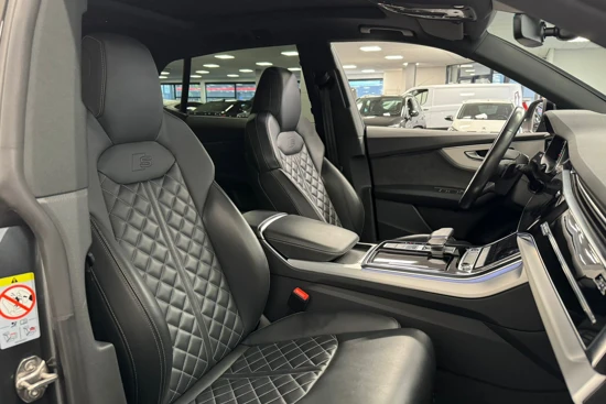 Audi Q8 60 TFSI e quattro Pro Line S Competition | Panoramadak | Valcona leder | Elekt. Stoelen | Stoelverwarming | Trekhaak | 22" wiele