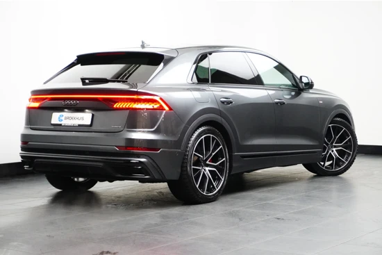 Audi Q8 60 TFSI e quattro Pro Line S Competition | Panoramadak | Valcona leder | Elekt. Stoelen | Stoelverwarming | Trekhaak | 22" wiele