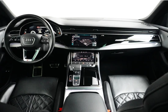 Audi Q8 60 TFSI e quattro Pro Line S Competition | Panoramadak | Valcona leder | Elekt. Stoelen | Stoelverwarming | Trekhaak | 22" wiele