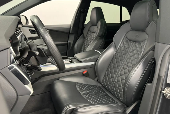 Audi Q8 60 TFSI e quattro Pro Line S Competition | Panoramadak | Valcona leder | Elekt. Stoelen | Stoelverwarming | Trekhaak | 22" wiele