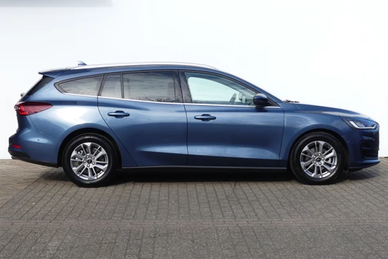 Ford Focus Wagon 1.0 EcoBoost Hybrid 125PK Titanium | STOEL+STUURVERWARMING | CAMERA | NAVI |