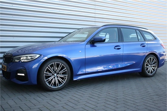 BMW 3 Serie TOURING 320i 184PK HIGH EXECUTIVE M-SPORT AUTOMAAT / NAVI / LEDER / CLIMA / PDC / 18" LMV / KEYLESS / FULL-LED / WINTERPAKKET /