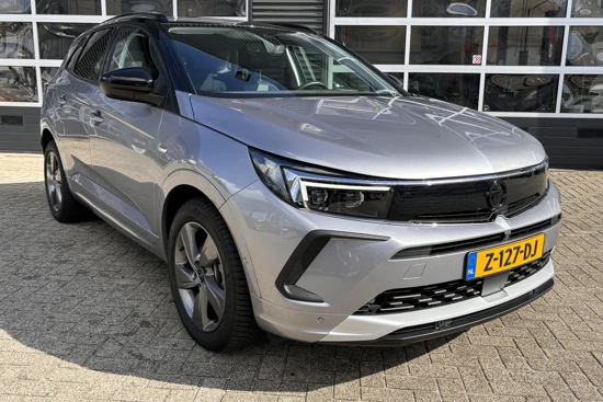 Opel Grandland 1.6 Turbo Hybrid 4x4 Ultimate