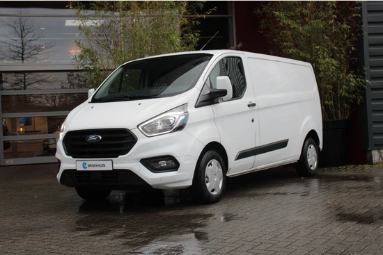 Ford Transit Custom 300 2.0TDCI 130pk L2H1 Trend | Navigatie | Trekhaak | Camera | Laadruimte inrichting!