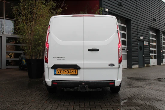 Ford Transit 300 2.0TDCI 130pk L2H1 Trend | Navigatie | Trekhaak | Camera | Laadruimte inrichting!